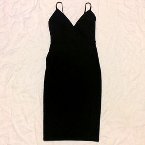 Bodycon black dress